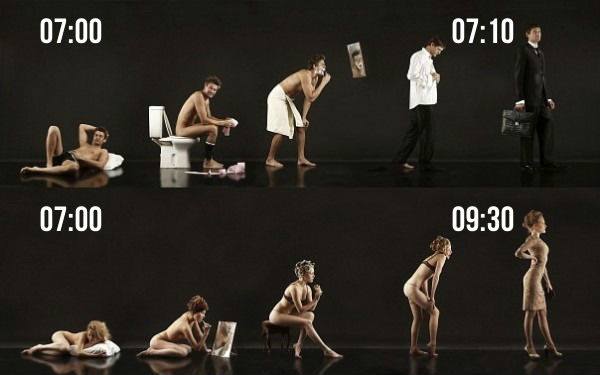 Scandaleuse image. Perso en 2 minutes je suis prête, le doigt sur la couture du pantalon.